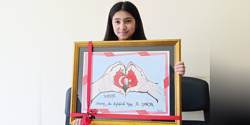 11 Yaşındaki Eslem, Resmini Emniyet Müdürüne Hediye Etmek İstiyor