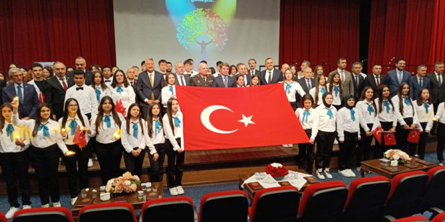 24 Kasım Öğretmenler Günü Coşkuyla Kutlandı