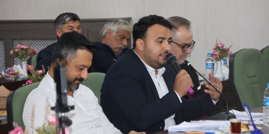 AK Parti Meclis Üyesi Güven, Taksicilerin Taleplerini Mecliste Dile Getirdi