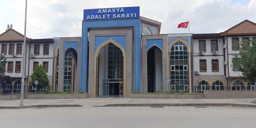 Akranlarını Kurusıkı Tabancayla Tehdit Eden Çocuğa “Konutu Terk Etmeme” Kararı Verildi