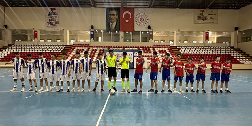 Amasya’da “5x5 Mini Futbol Turnuvası” Başladı