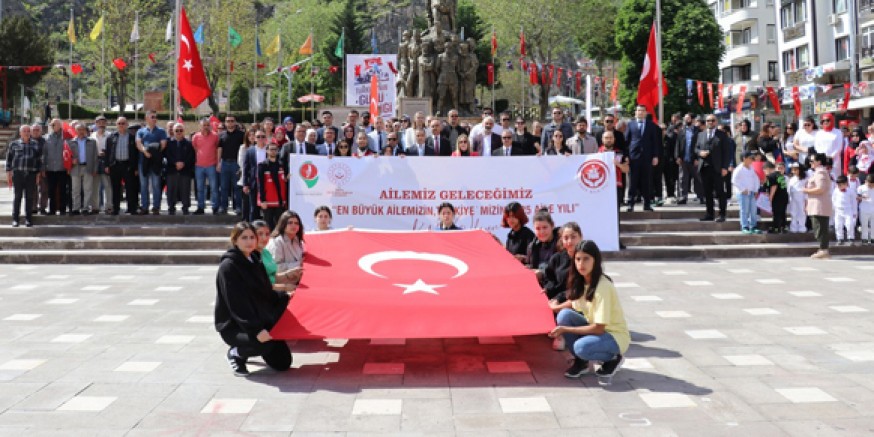 Amasya’da “Aile Yürüyüşü” Coşkuyla Gerçekleşti