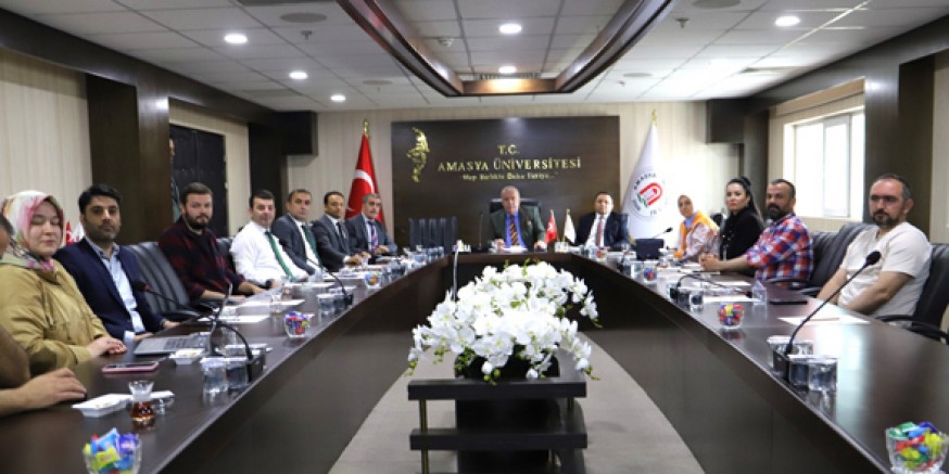 Amasya’da Bilimsel Dergiler ve Kitap Yayımcılığı Toplantısı Gerçekleştirildi
