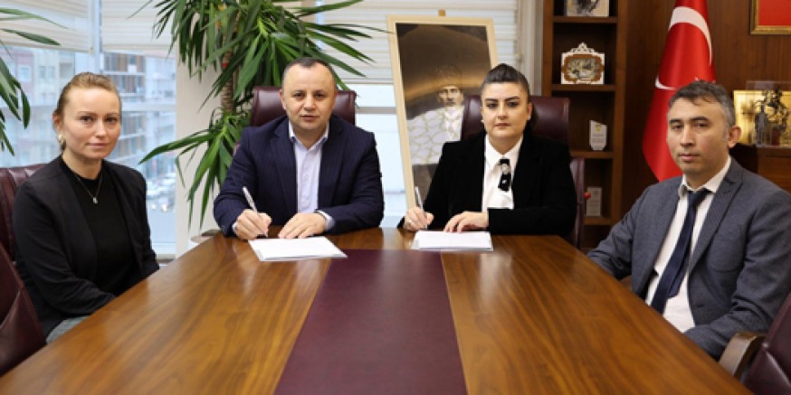 Amasya’da “Harşena’nın Genç Sahnesi” Projesi İçin İmzalar Atıldı