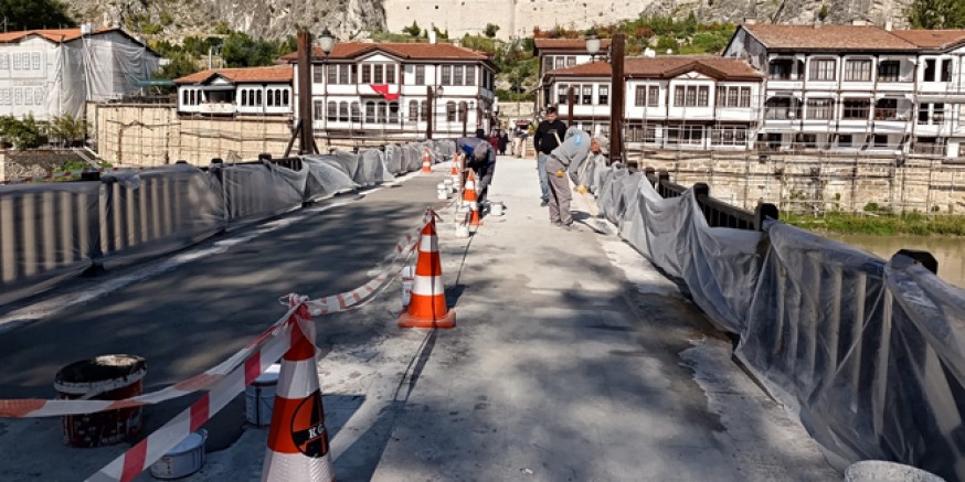 Amasya’da Tarihi Köprü Bakıma Alındı
