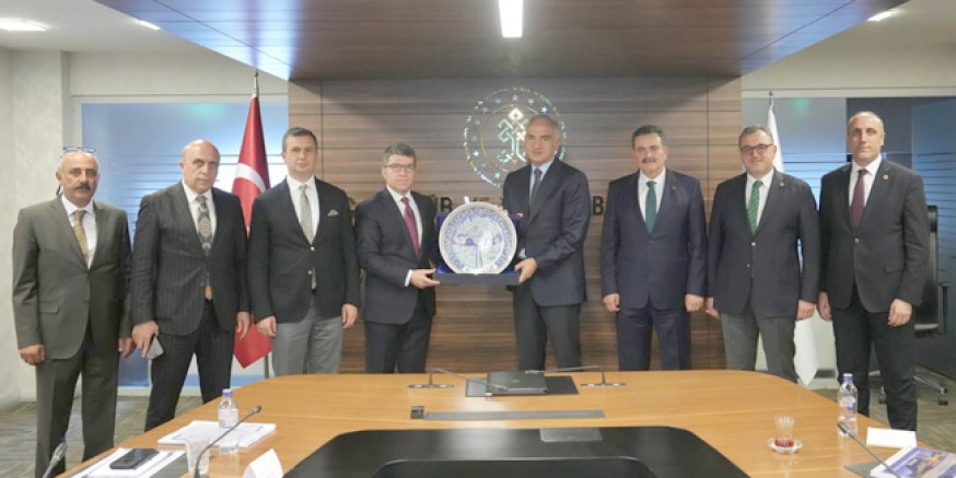 Amasya Protokolünden Kültür  ve Turizm Bakanı Ersoy’a Ziyaret
