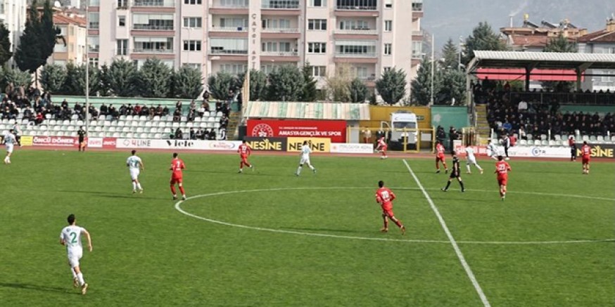 Amasyaspor, Lider Sebat Gençlik Spor’a 2-1 Mağlup Oldu