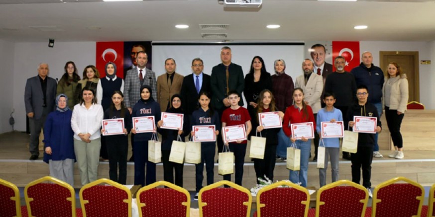 Çanakkale Ruhunu Yansıtan Öğrencilere Ödülleri Takdim Edildi