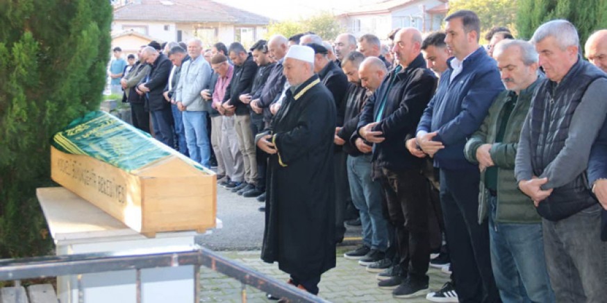 Ceviz Toplarken Hayatını Kaybeden Topuz Son Yolculuğuna Uğurlandı