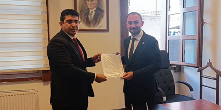 CHP Amasya Merkez İlçe Başkanı Mehmet Önder Mazbatasını Aldı