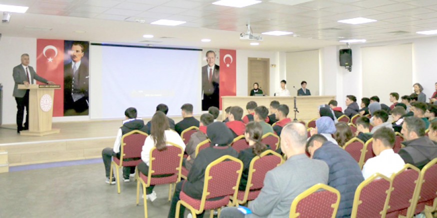 Gençlerin Gözünden Amasya Paneli Düzenlendi