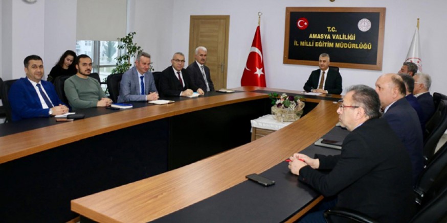 İl Millî Eğitim Müdürlüğü Haftalık Çalışmaları Gözden Geçirdi