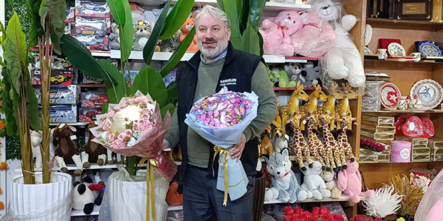 Kardelen Çiçekçilik Çiçeklere Yeni Bir Dokunuş Katıyor