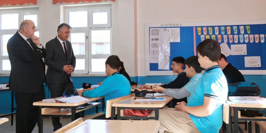 Katipoğlu Öğrencilerle Buluştu, Eğitim Çalışmalarını İnceledi