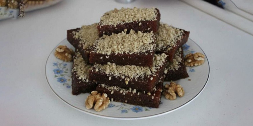 Köy Ekmeğinden Pekmeze Uzanan Tat: Unutma Beni Tatlısı