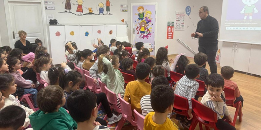 Minik Öğrencilere Ağız ve Diş Sağlığı Eğitimi