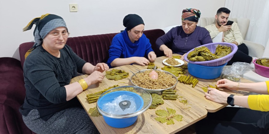 Ramazan Yaklaşıyor, Amasya’da Sarmalar Sarılıyor