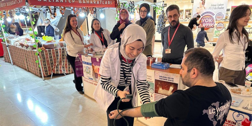 Sağlık Okuryazarlığı İçin AVM’de Bilgilendirme