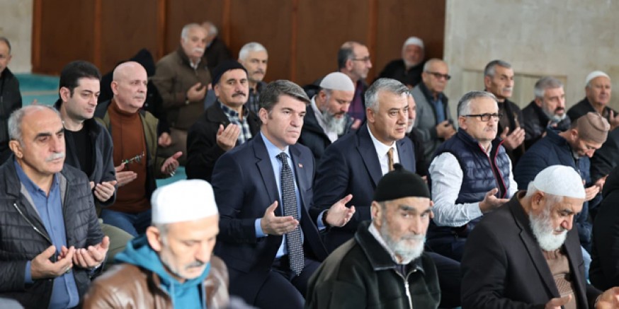 Şehit Olan ve Hayatını Kaybeden Öğretmenler İçin Mevlidi Şerif Okutuldu