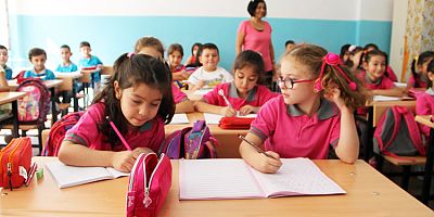 54 Bin Öğrenci Bugün Ders Başı Yapacak