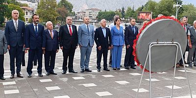 Ahilik Haftası Kutlamaları  Çelenk Töreniyle Başladı