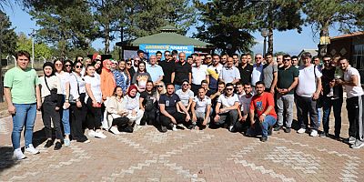 AK Gençlik Yaz Sonu  Pikniği Gerçekleştirdi