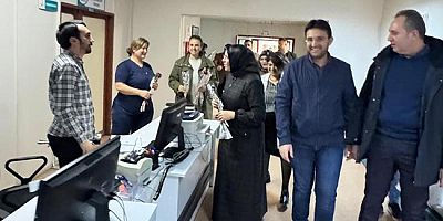 AK Parti Amasya Teşkilatı Tıbbi Sekreterlerin Gününü Kutladı