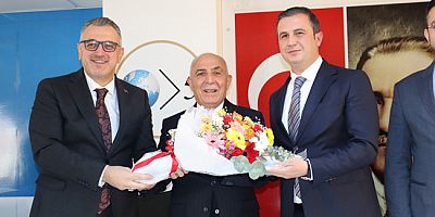 AK Parti İl Başkanlığında Devir Teslim Töreni Yapıldı