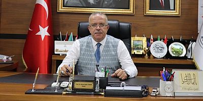 Akademik Yılın Başarılı  Geçmesini Diliyorum