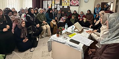 Akmescit Kur’an Kursu’nda Regaib Kandili Programı Düzenlendi