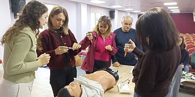 Amasya’da Diyabetli Öğrenciler İçin Öğretmen Eğitimi Düzenlendi