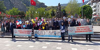 Amasya’da Dünya Aşı Haftası Farkındalık Yürüyüşü Düzenlendi