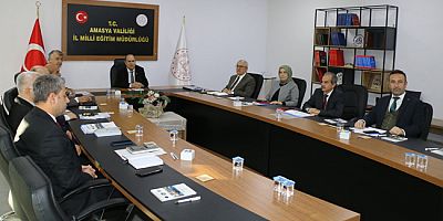 Amasya’da Eğitim Değerlendirme Toplantısı Gerçekleştirildi