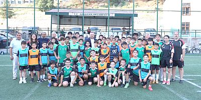 Amasya’da Geleceğin Yıldızları Sahaya İniyor
