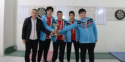 Amasya'da Genç Erkekler Dart Müsabakaları Sona Erdi