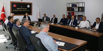 Amasya’da Haftalık Eğitim Değerlendirme Toplantısı Gerçekleştirildi