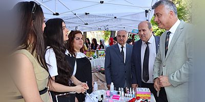 Amasya’da “Maarifin Kalbinde Marifetli Gençlik” Sergisi Açıldı