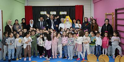 Amasya’da Masal ve Şeker Kuklalarıyla Değerler Eğitimi Yapıldı