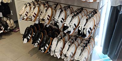 Amasya’da Spor Ayakkabılar Raflara Yerleşti