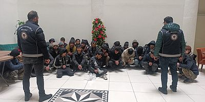 Amasya’da TIR’ın Dorsesinden 42 Kaçak Göçmen Çıktı; 2 Gözaltı