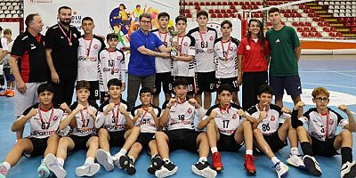 Amasya’da Voleybolun  Şampiyonları Belli Oldu