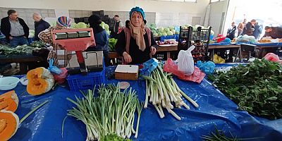 Amasya’da Yerli Pırasa Tezgâhlarda