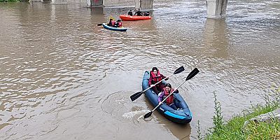Amasya’da Yeşilırmak’ta İlk Defa Kano Coşkusu Yaşandı