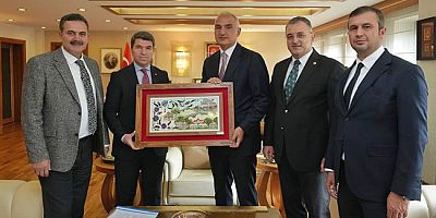 Amasya’nın Kültür ve Turizm Yatırımları  Bakan Mehmet Nuri Ersoy ile Görüşüldü