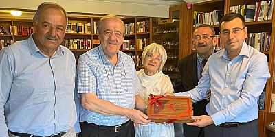 Amasya Pancar Ekicileri Kooperatifinden Prof. Dr. Ejder Yılmaz’a Nezaket Ziyareti