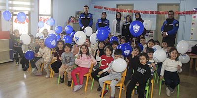 Amasya Polisinden Çocuklar İçin Güvenli Gelecek Projesi