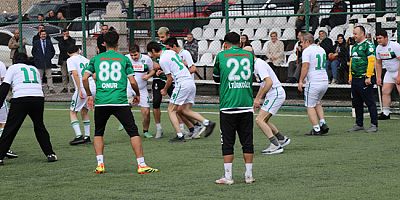 Amasya Protokolünden Özel Bireyler İçin Anlamlı Futbol Maçı