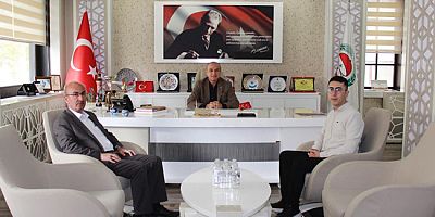 Amasya Ticaret ve Sanayi Odasına  ETSO Üyesi Yalçın Meral’den Ziyaret