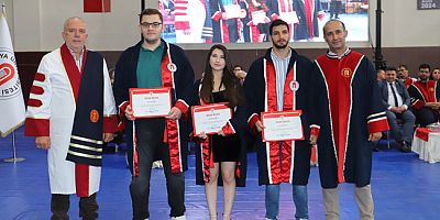 Amasya Üniversitesi 2024-2025 Akademik Yılı Başarı Belgesi Töreni Gerçekleşti