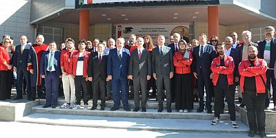 Amasya Üniversitesi 2025–2026 Akademik Yılı Açılış Töreni Düzenlendi